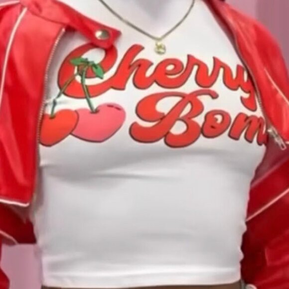 white crop top cherry bomb - Picture 2 of 4